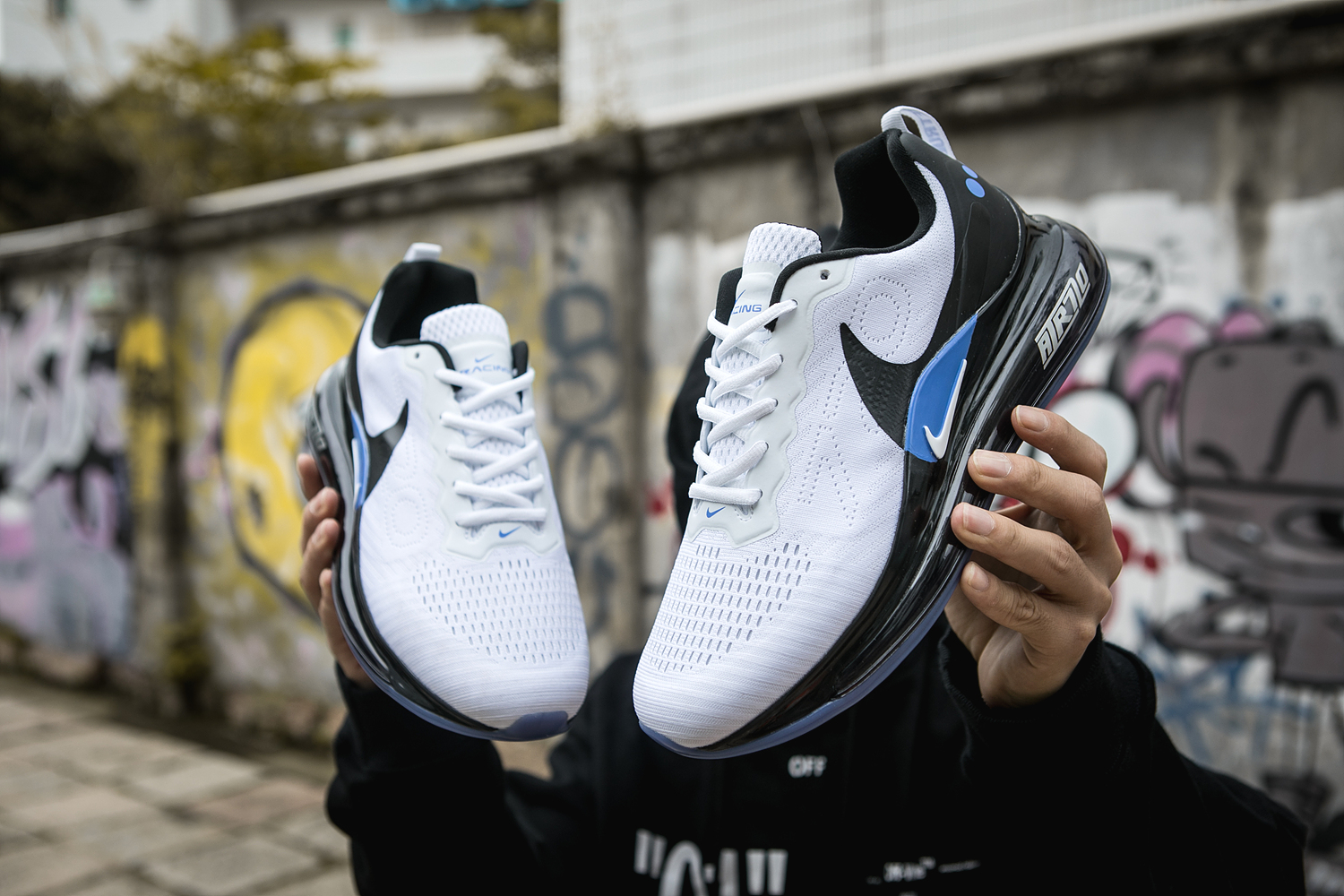 Nike Air Max 720 White Black Jade Running Shoes